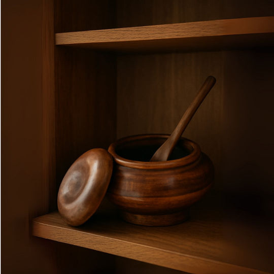 Antique Design Wooden Sugar Pot