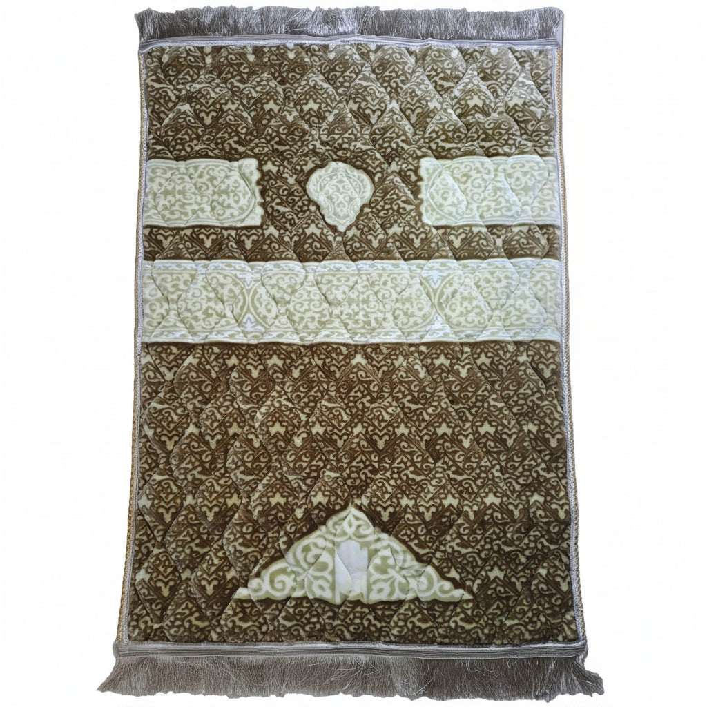 High quality Soft Velvet Quilted Prayer Rug (Jaye Namaz)