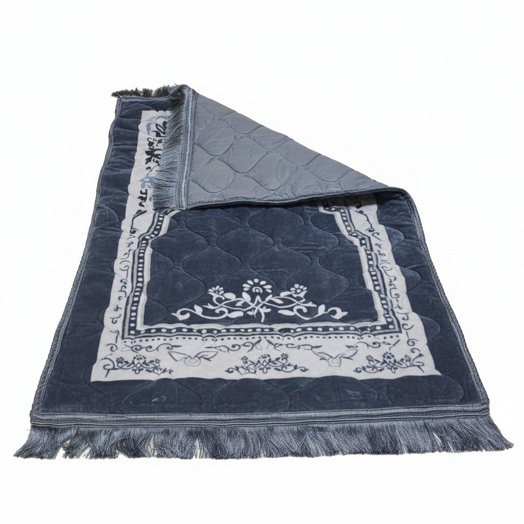 High quality Soft Velvet Quilted Prayer Rug (Jaye Namaz)