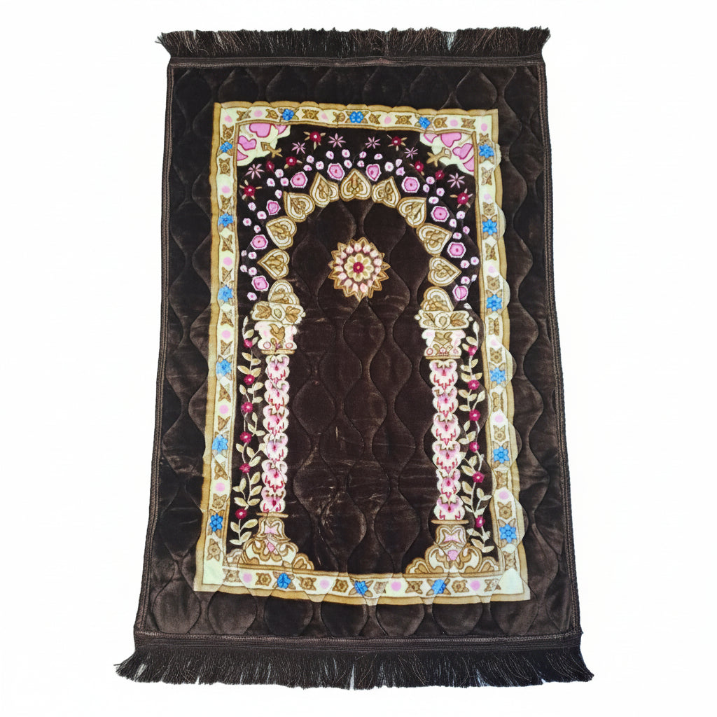High quality Soft Velvet Quilted Prayer Rug (Jaye Namaz)