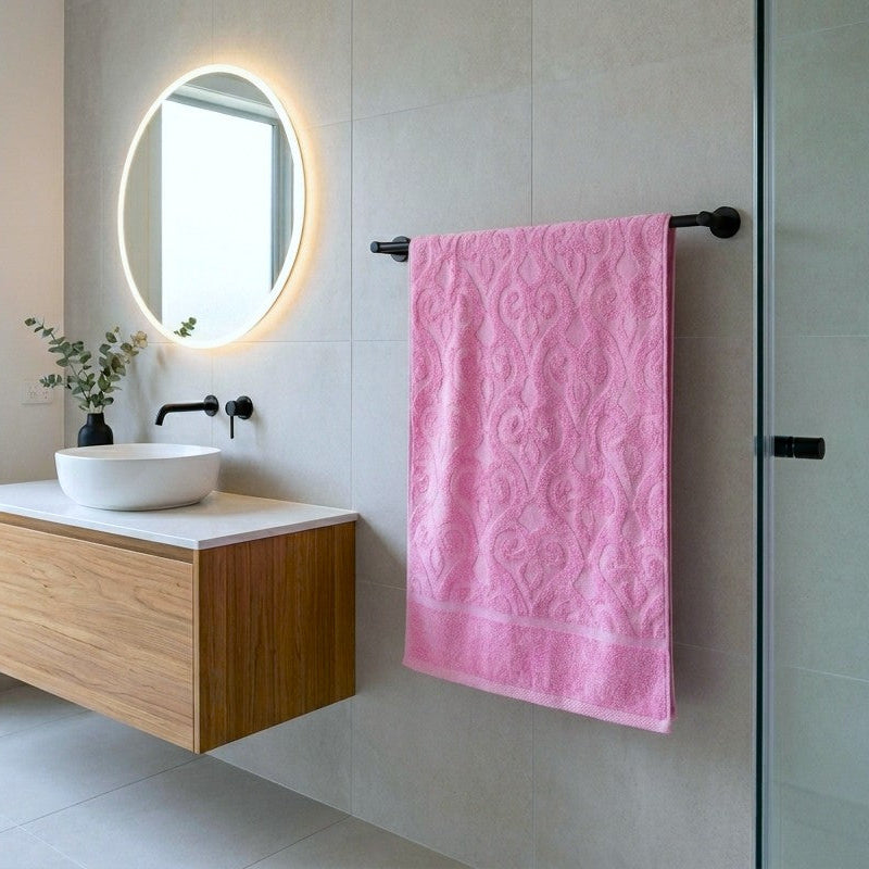 Luxury Dual Sided Jacquard Towel (Soft Pink)
