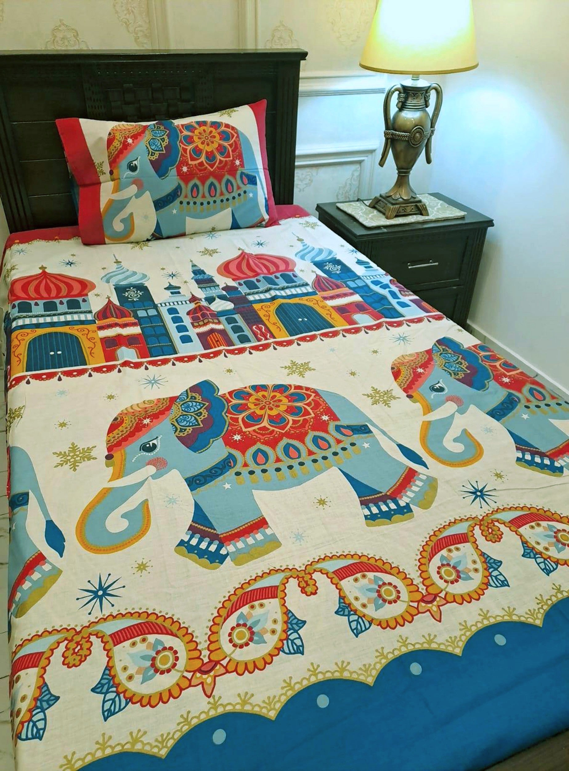 Finest Quality Polycotton Fabric Bed Sheet