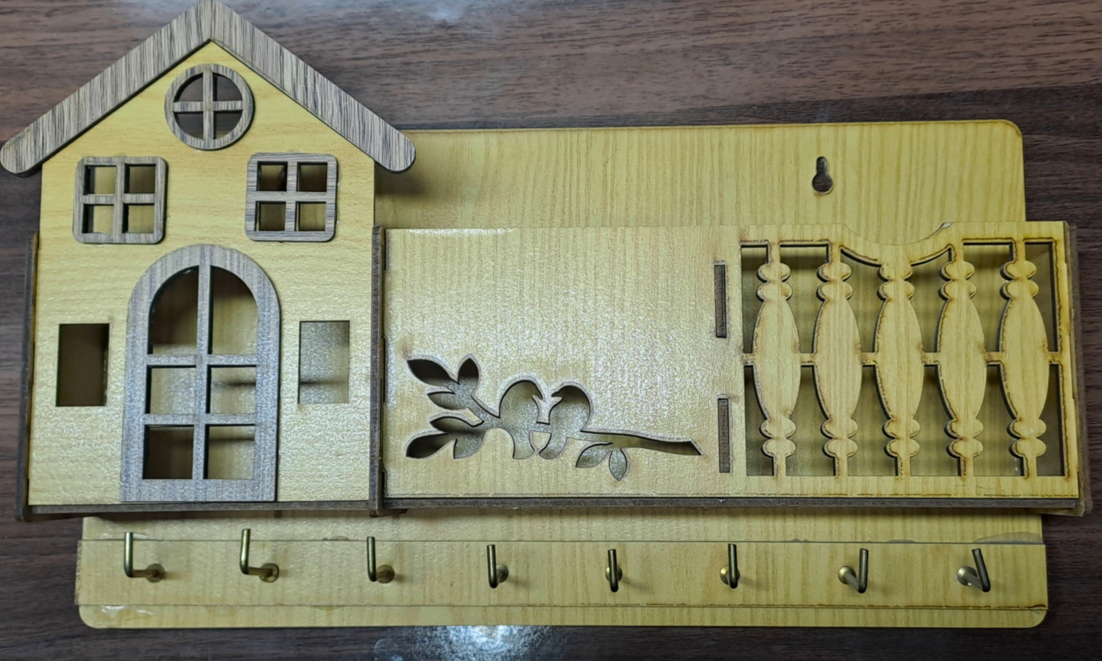 Wall Mounted 8 Hooks Key-Holder with Shelf for Home Decor