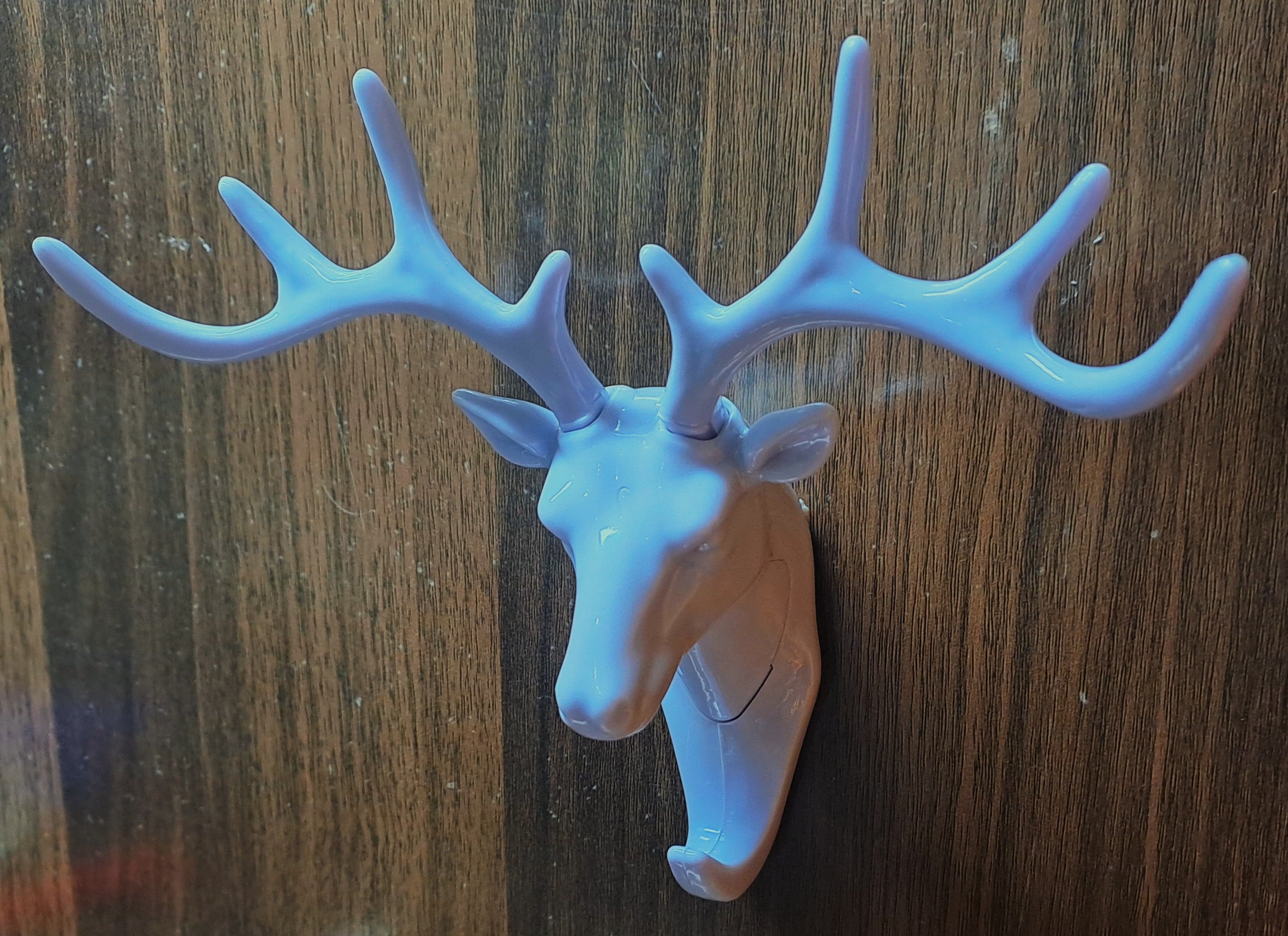 Wall Mounted Vintage Deer Head Antlers for 7 Keys