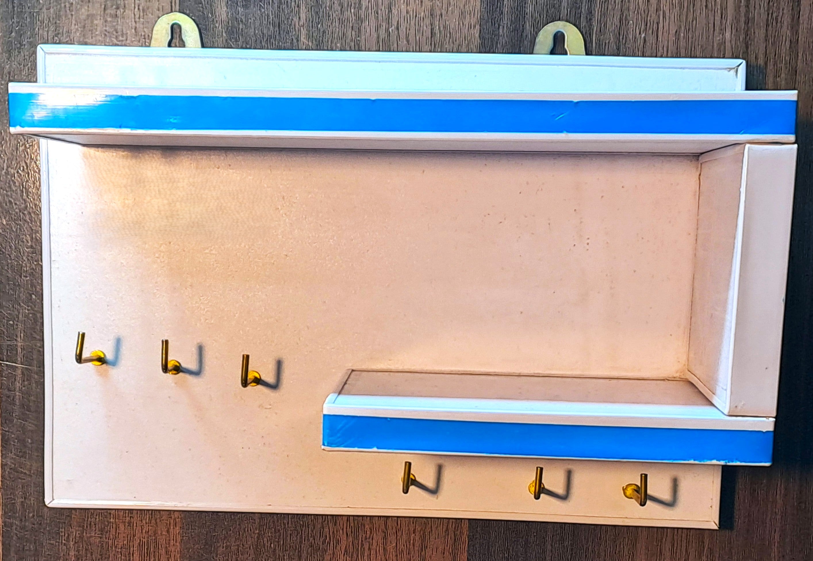 Wall Mounted 6 Hooks Key-Holder with Shelf for Home Decor