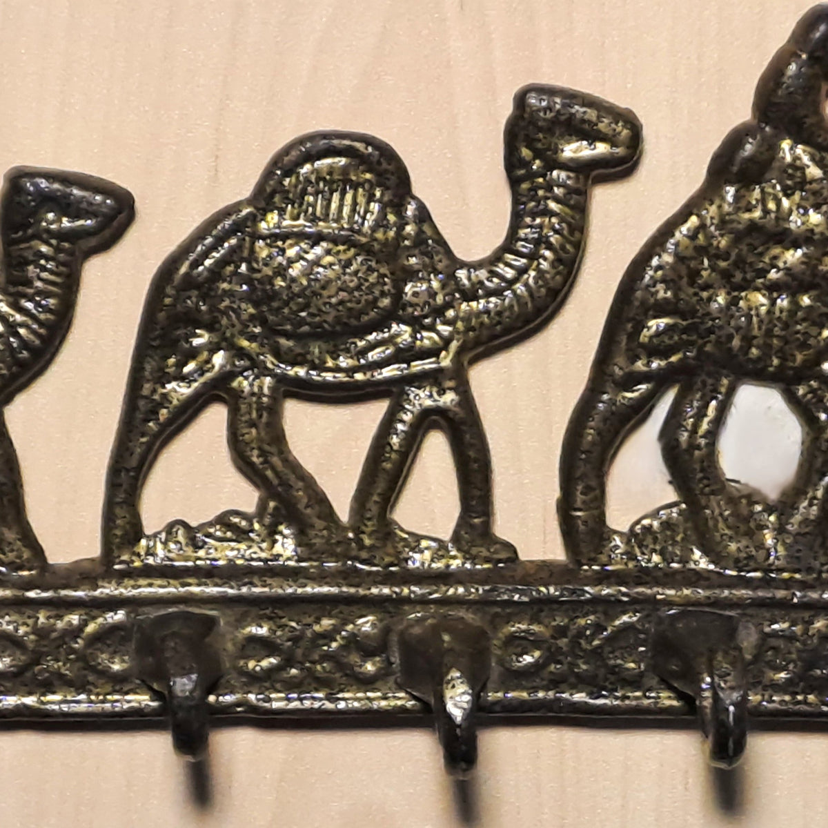 Caravan Key Rack Wall Mounted Camel Caravan Key-Holder with 4 Hooks – LS Galleria