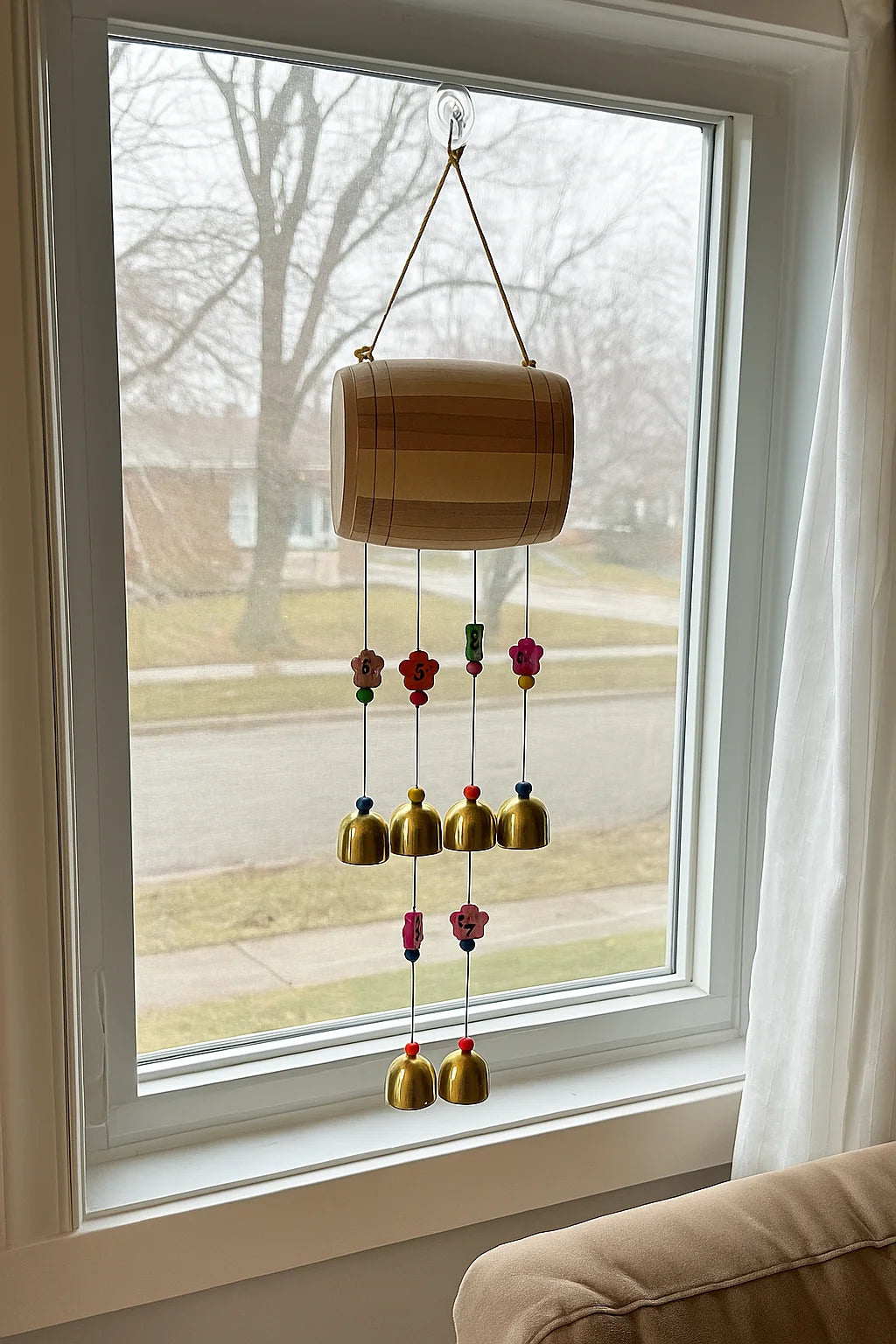 Wooden Drum Shape Wind Chime With Golden Bells