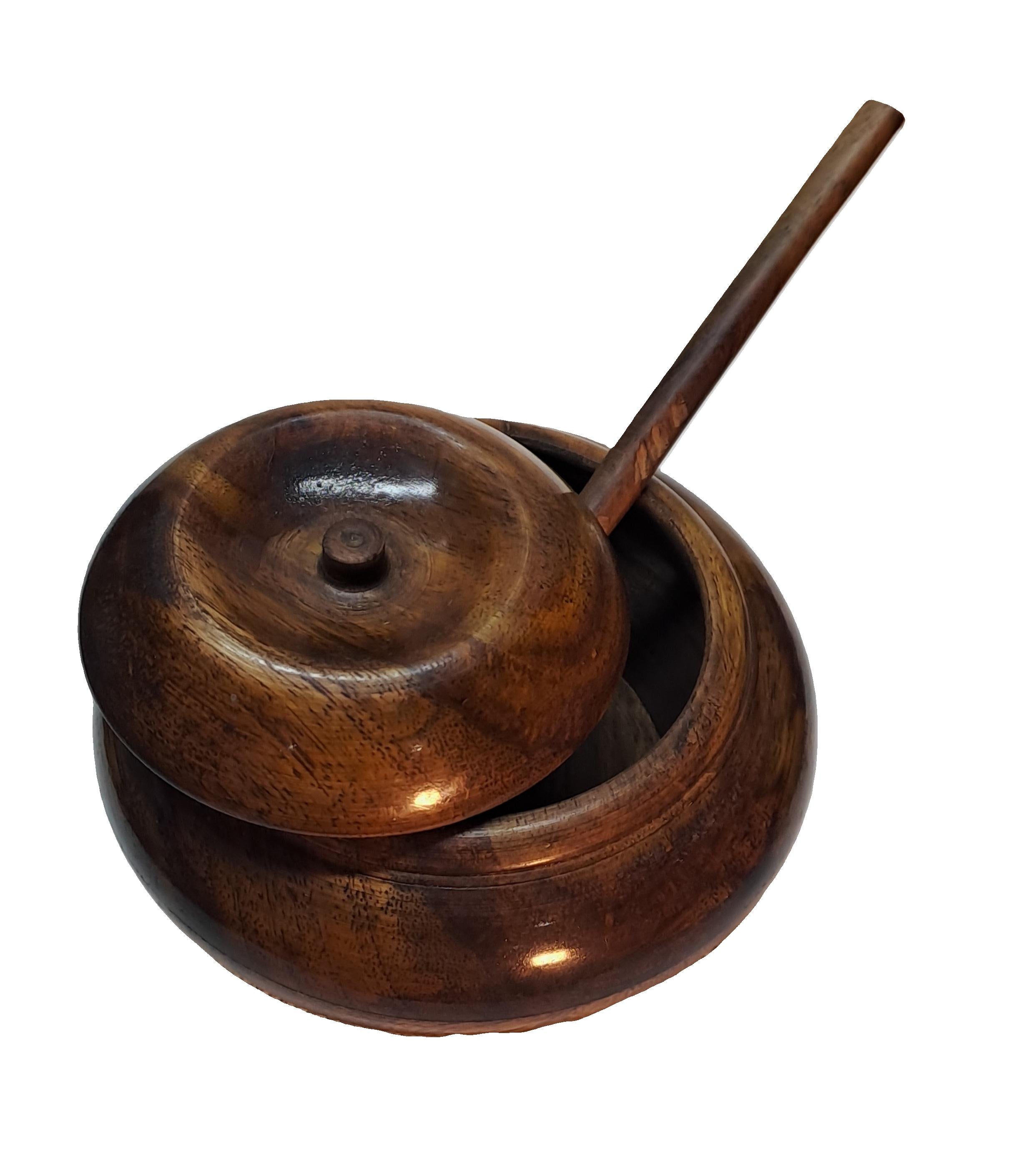 Antique Design Wooden Sugar Pot