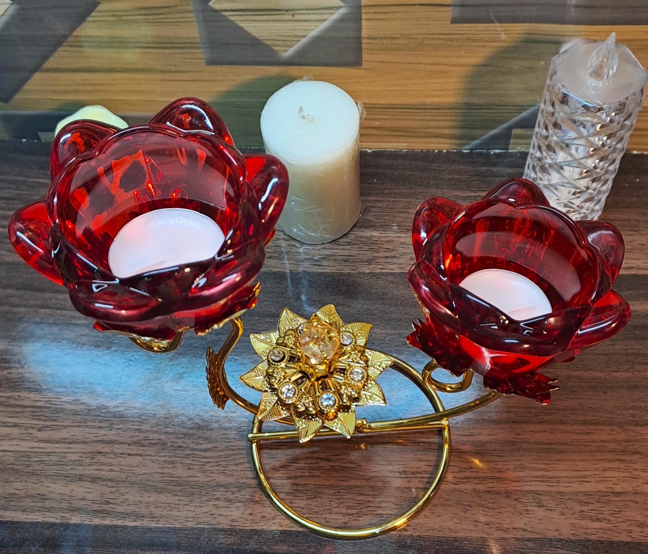Golden Metallic Stand with 2 Red Rose Glass Holder