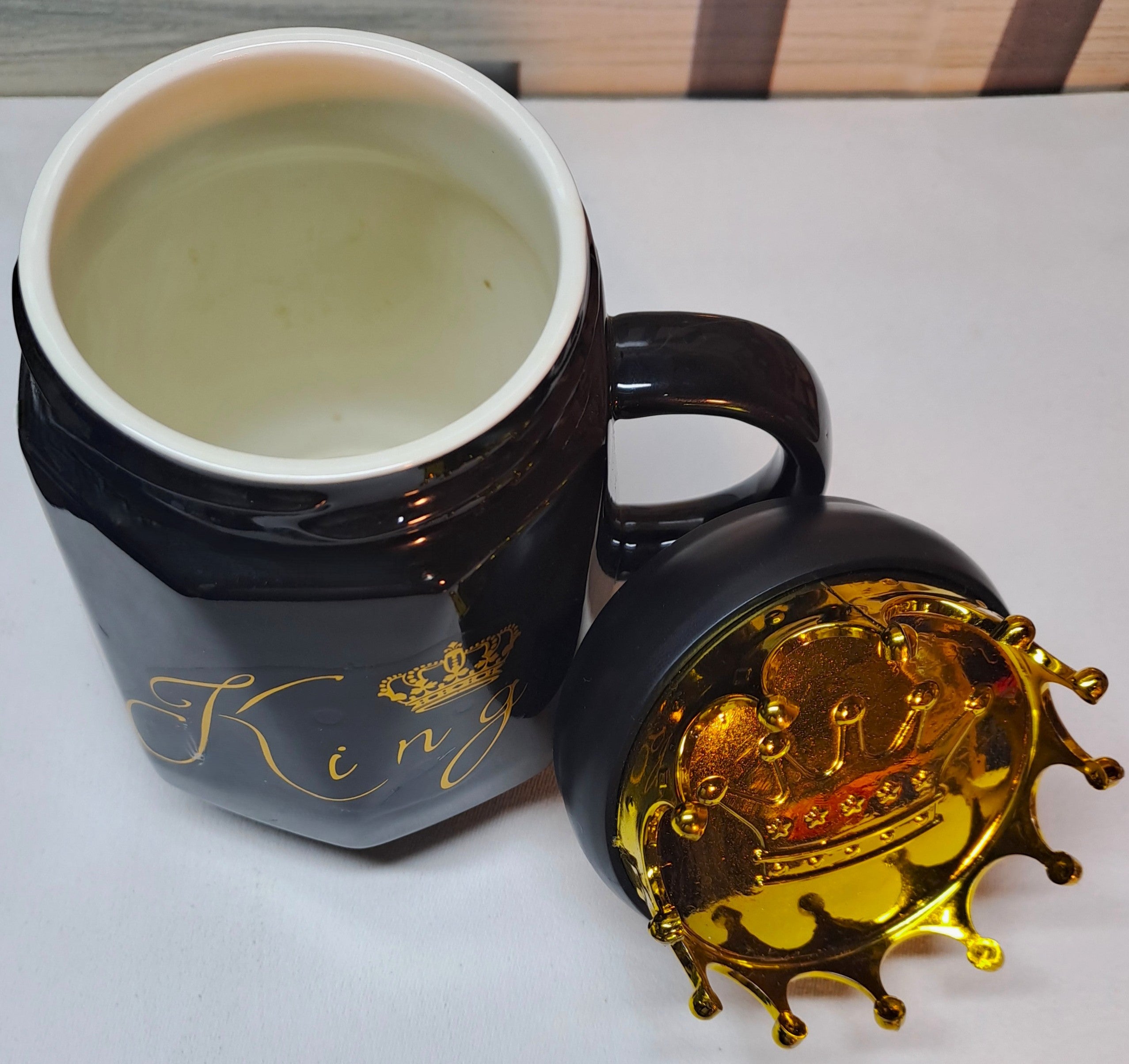 Black Ceramics Coffee Mug (King Crown Lit)