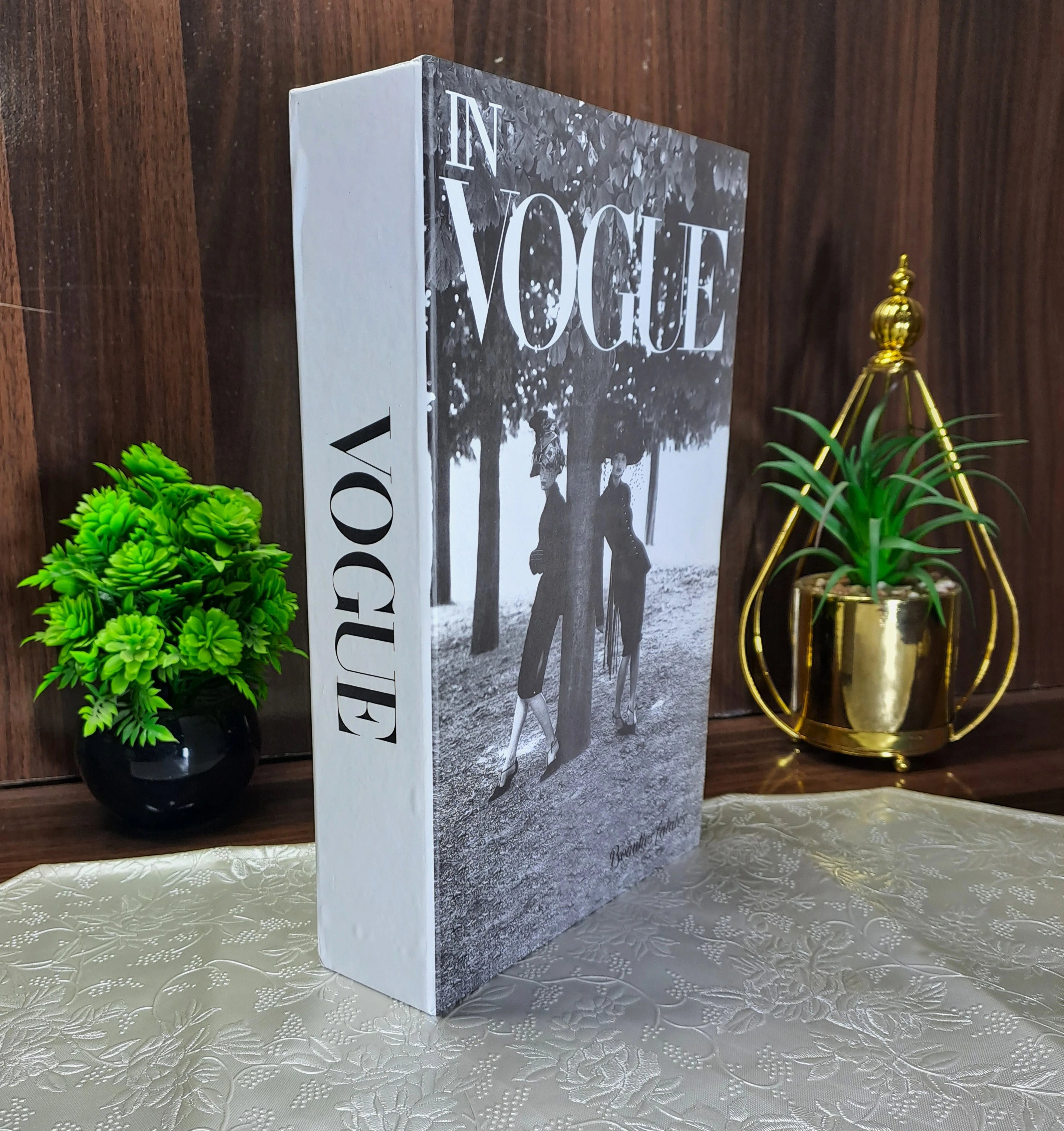 Vogue Dummy Book for Decoration of Home & Office