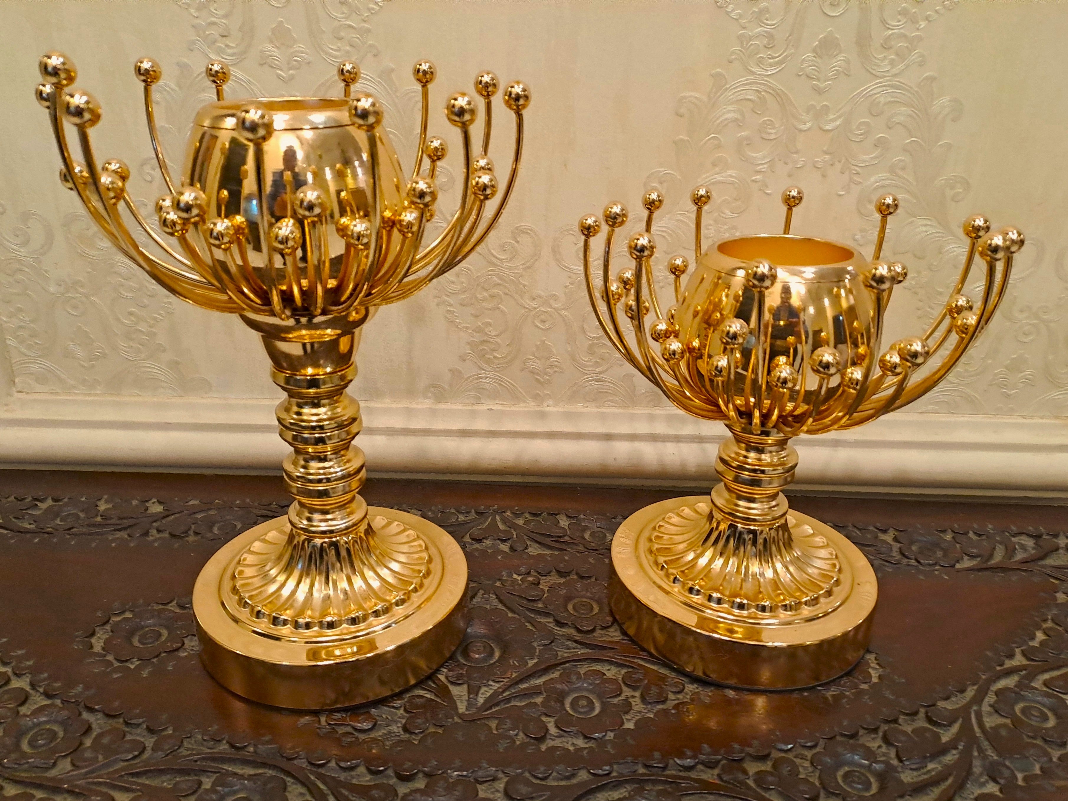 Golden Metallic Grand Candle Stands Set (2 Pieces in Set)