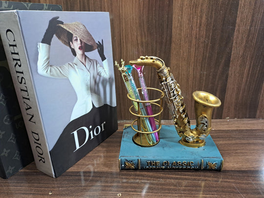 Vintage look Penholder with Trumpet over Resin Book
