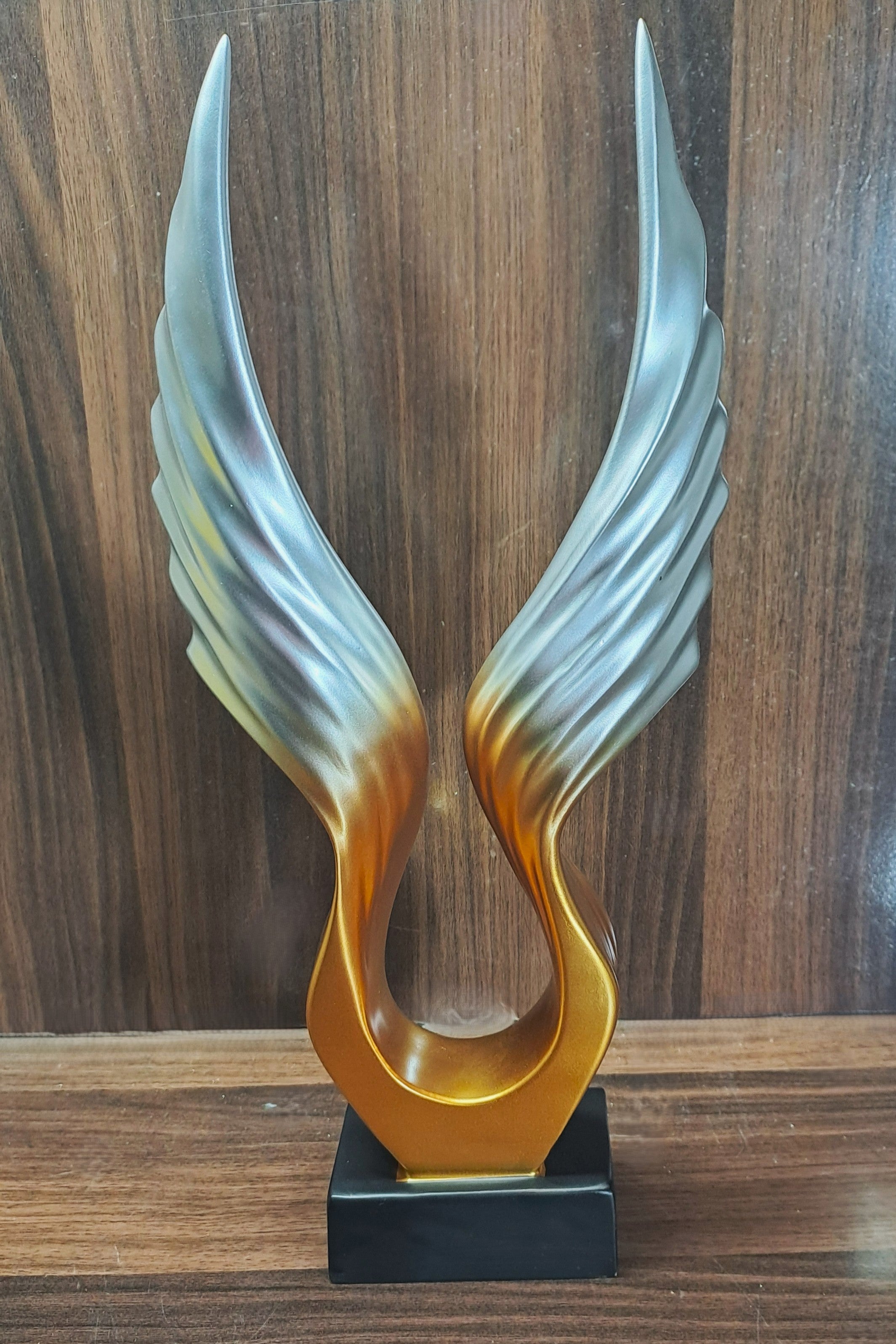 Twin Colours Spread Wings Nortic Statue on Black Base