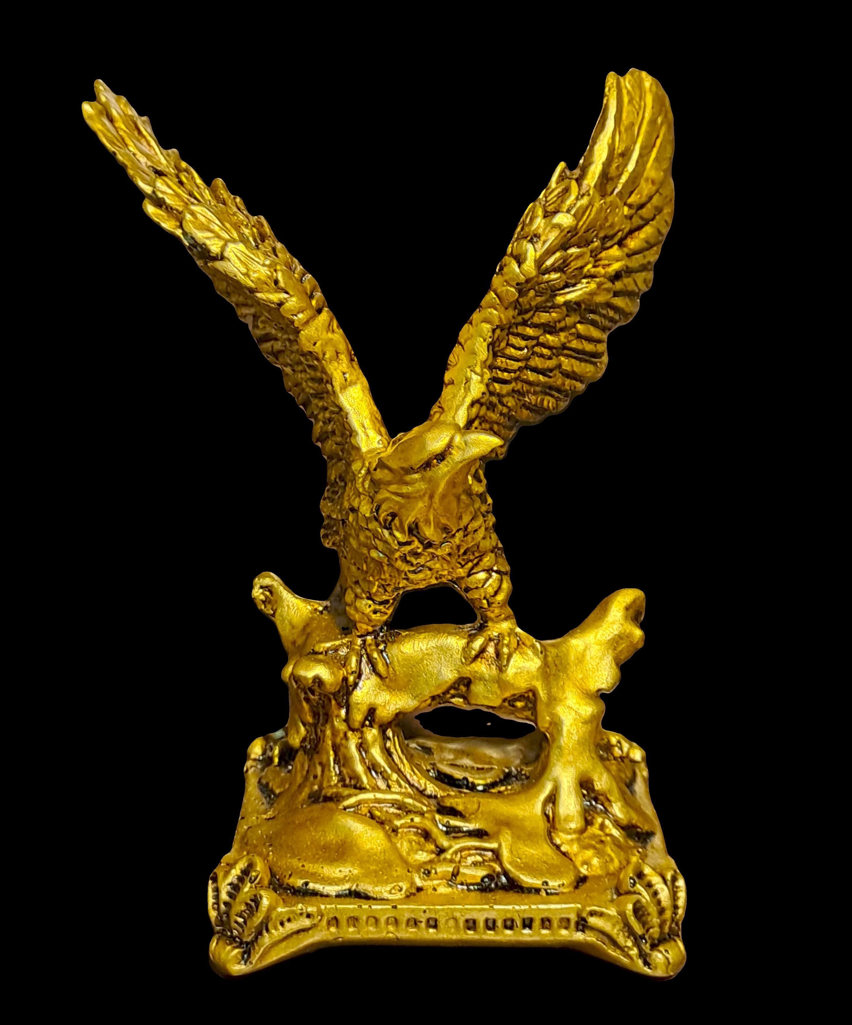 Golden Resin Eagle’s Majesty Sculpture