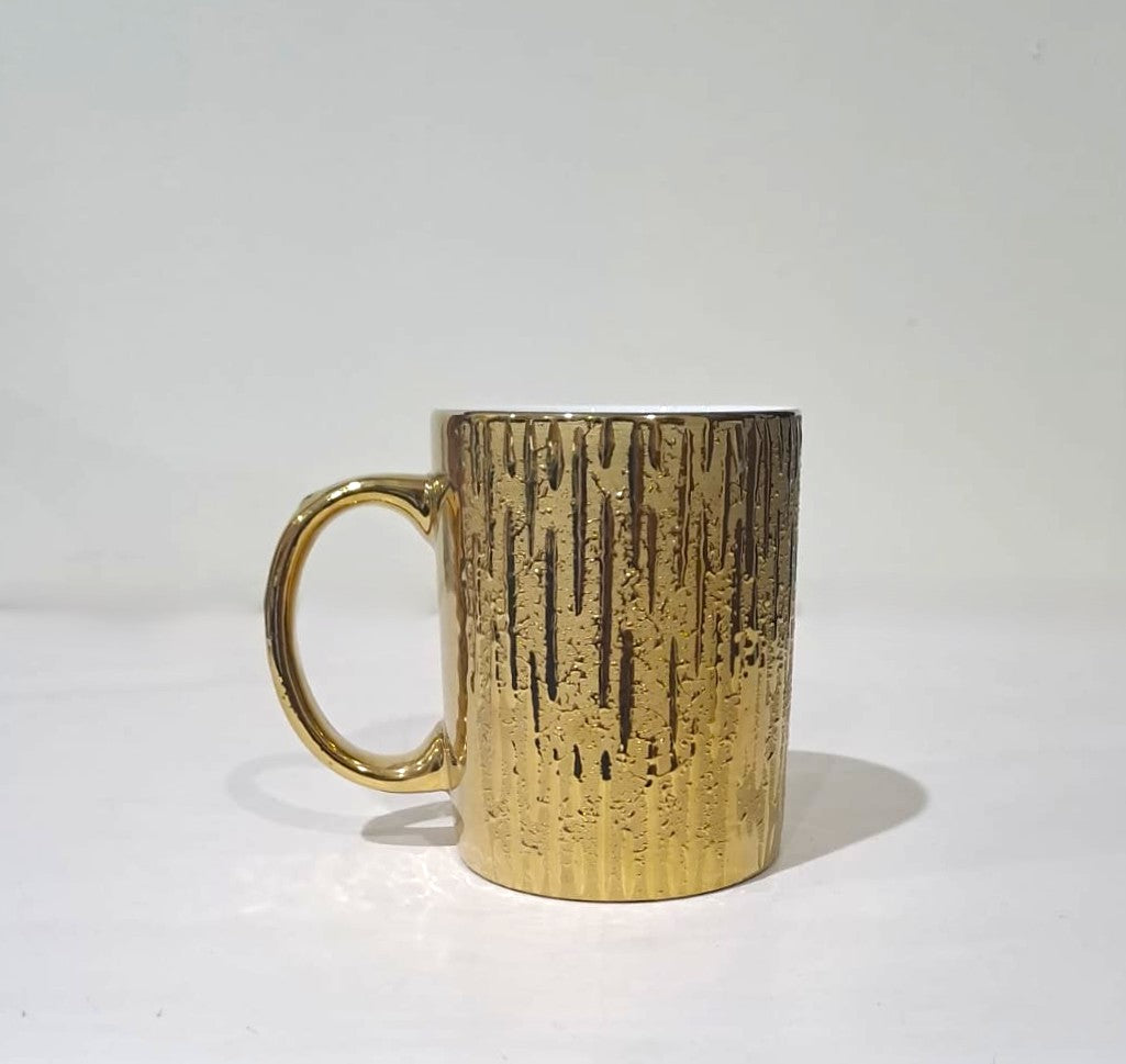 Golden Ceramics Coffee Mug with Textured Surroundings