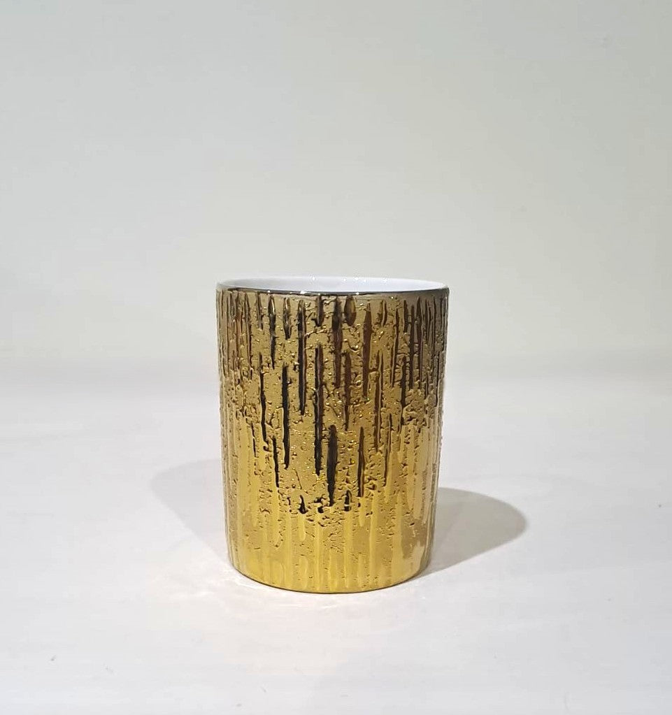 Golden Ceramics Coffee Mug with Textured Surroundings