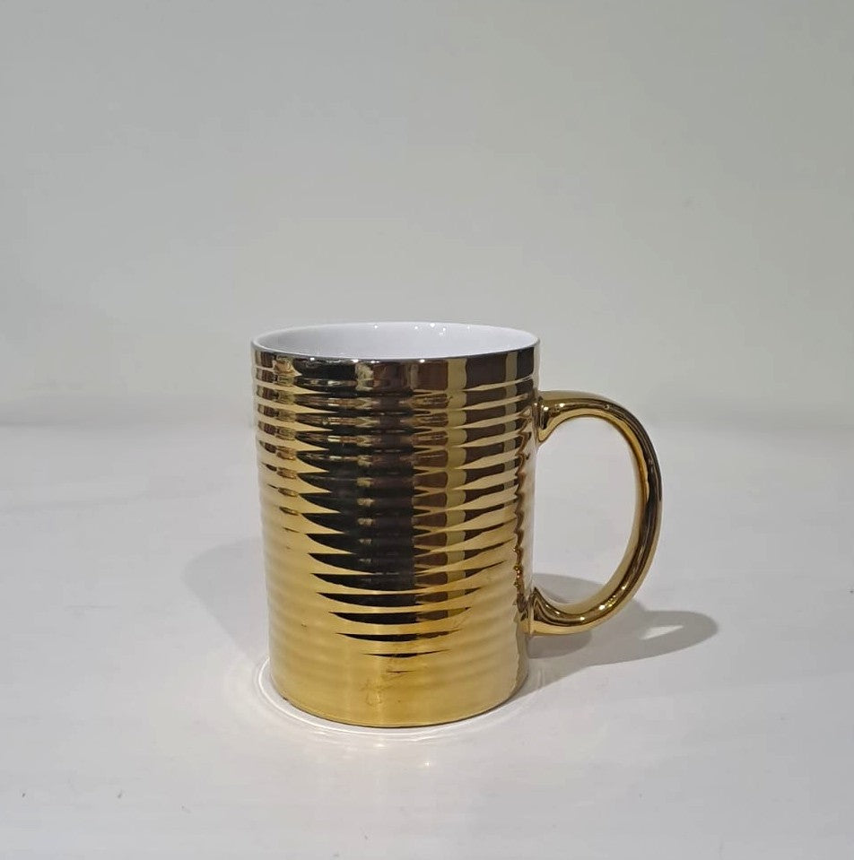 Golden Ceramics Coffee Mug with 3D Screw Shape Surroundings