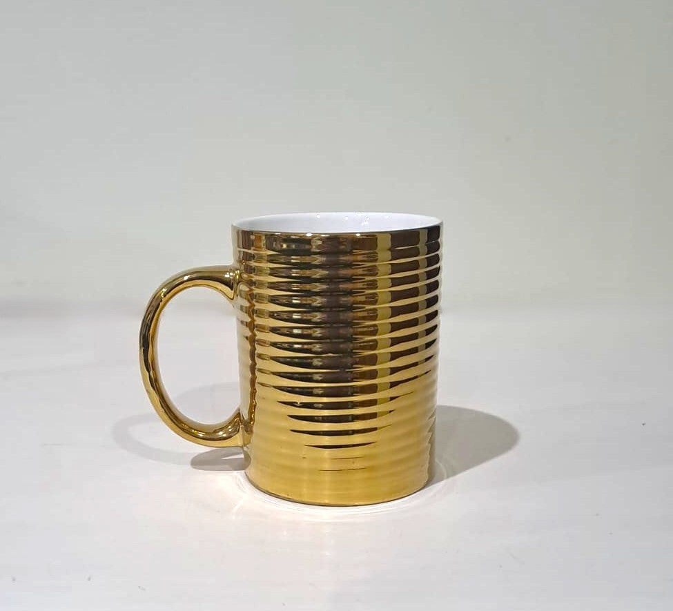 Golden Ceramics Coffee Mug with 3D Screw Shape Surroundings