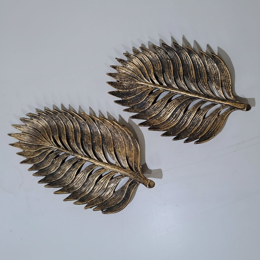 2-Pcs Set of Antique Golden-Black Resin Leaf shaped Décor Trays
