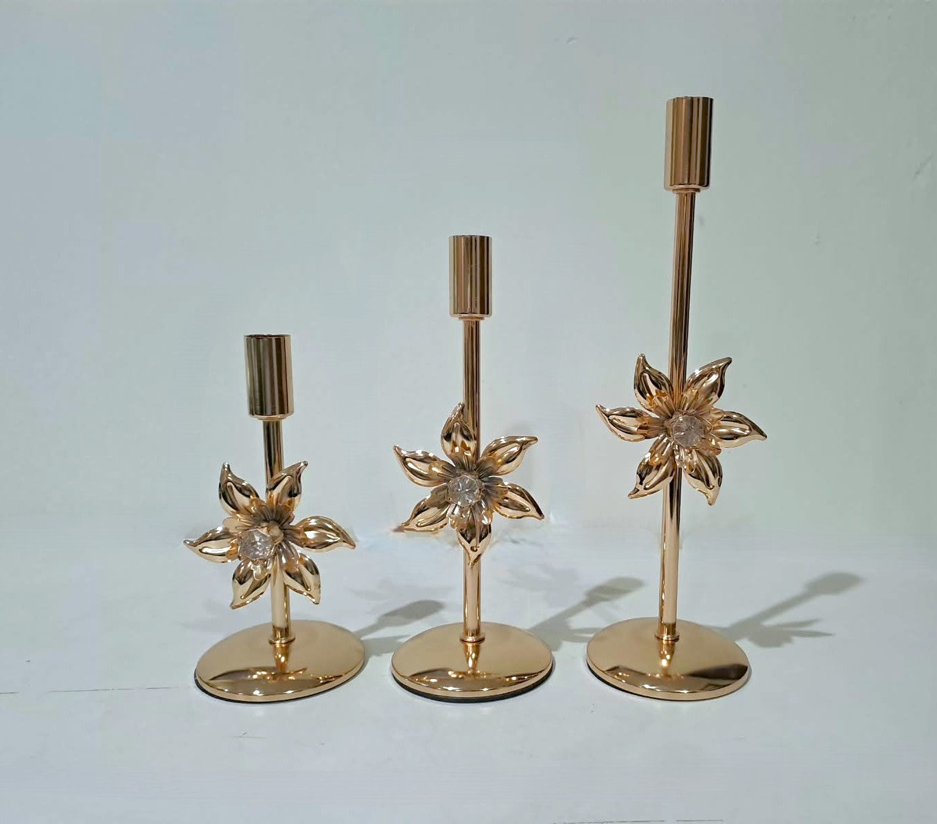 Set of 3 Golden Metallic Crystal lotus flower-shaped Candle Holders (without Candles)