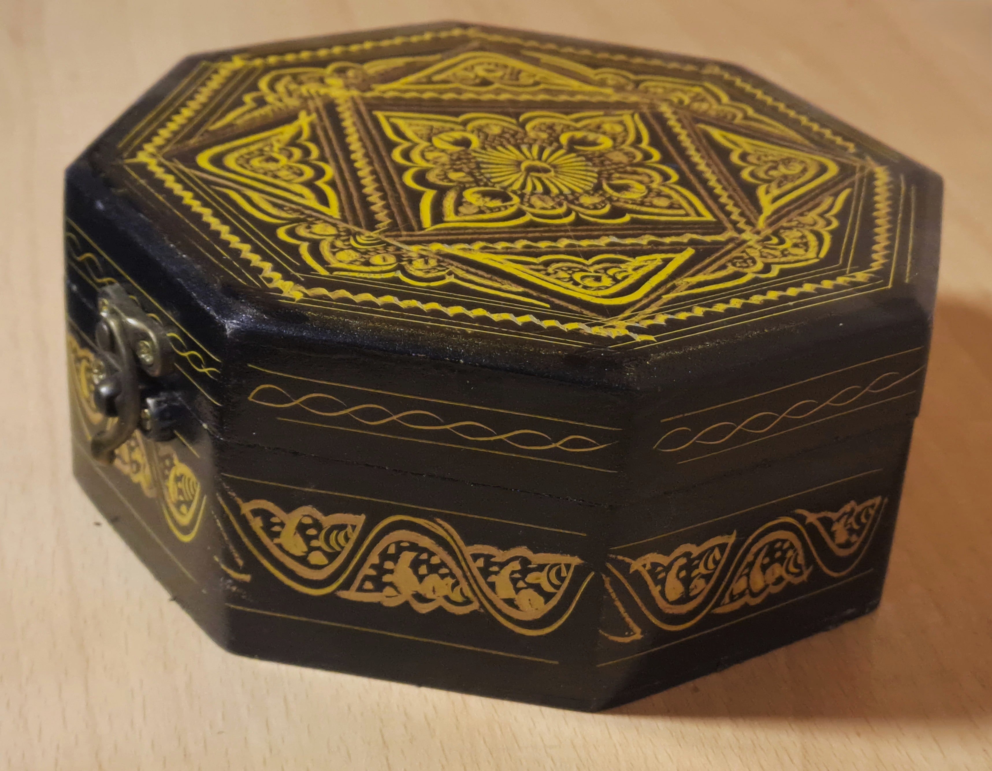 Wooden Artistic Naqshi Design Octagona Jewelley Box