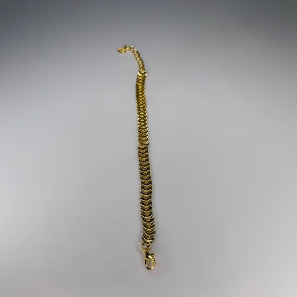 Hop Cuba Gold Metal Chain Bracelet in Gift Packing