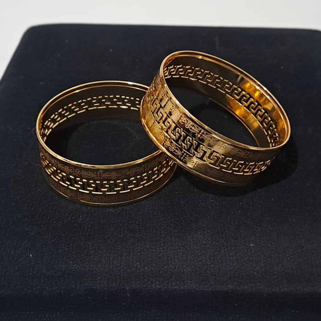 Pack of 2 Traditional Golden Bangles (Kangan) in Gift Packing